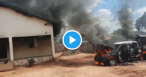 Hoodlums Set Anambra Police Station On Fire