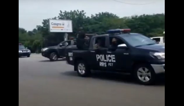 Security Operatives Leave Court Premises With Nnamdi Kanu