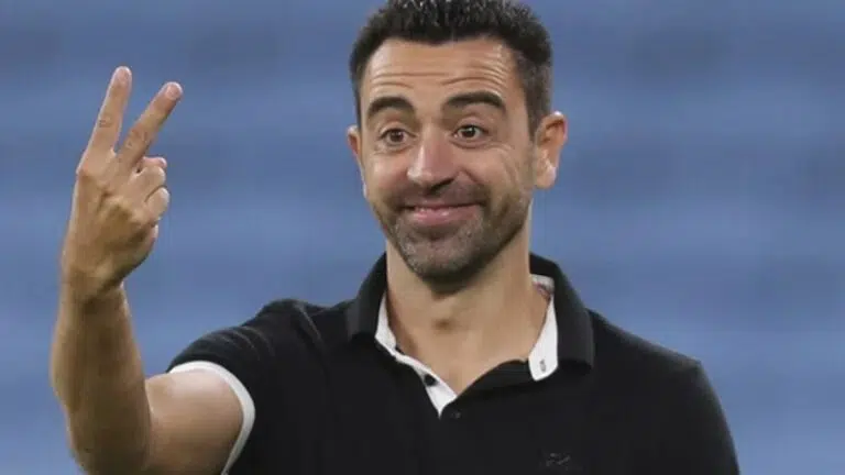 Xavi Returns To Barcelona