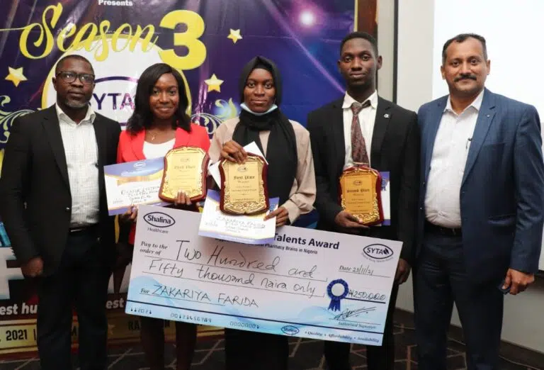 L-R:  Mr Folorunsho  Alaran, Marketing Manager (West Africa), Shalina Healthcare;  Ms Okafor Cynthia Chidera, University of Ibadan, 2nd Runner Up;  Ms Zakariya Farida, Ahmadu Bello University, Zaria, Winner, Shalina Young Talents Award, SYTA Season 3, (Best Pharmaceutical Student in Nigeria);  Oyenyi Adedoyin Emmanuel, University of Lagos, 1st Runner Up; and Mr Arun Raj, Vice President/ Head, Shalina West Africa at the National Grand finale of SYTA 2021 held in Lagos, Tuesday November 23, 2021.