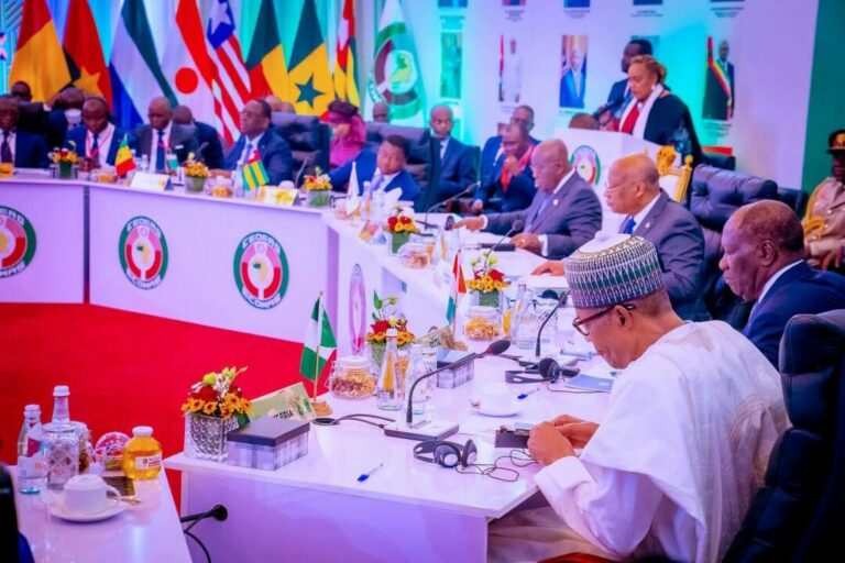 Buhari Advocates More Sanctions On Guinea