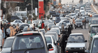 BREAKING: Petrol Price Crashes To N1000 Per Litre As Queue Returns To Filling Stations
