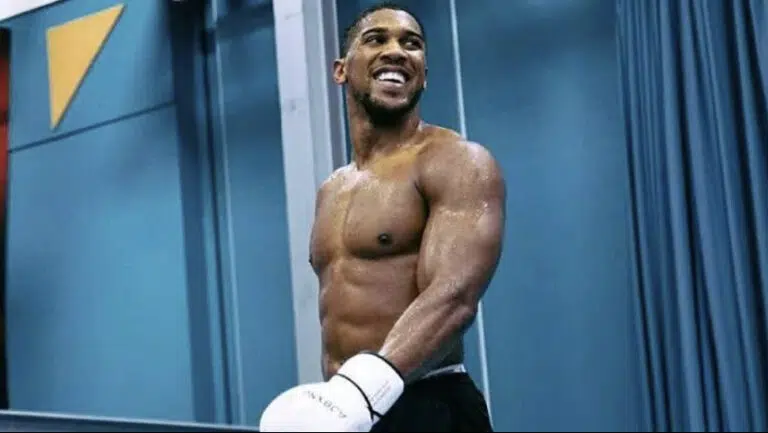 Anthony Joshua Taunt At Tyson Fury Lifestyle With Cheeky Retirement Remark