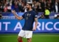 Giroud Close To Breaking Thierry Henry’s Record