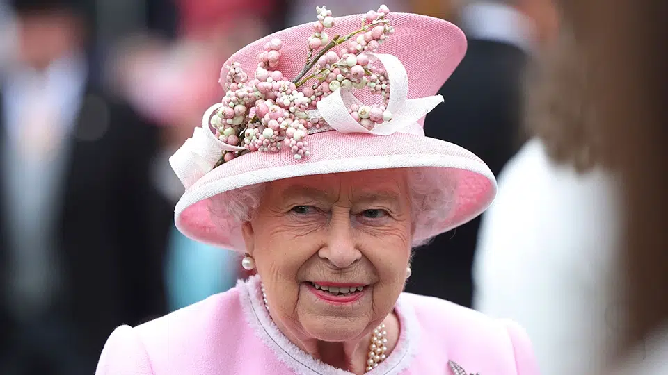 Queen Elizabeth: Osinbajo Departs Nigeria To Represent Buhari At Royal Burial
