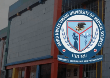 DNUUMS Scholarship Award