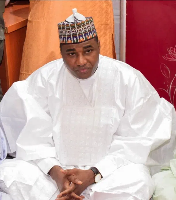 Popular Deputy Governor Dumps PDP (PHOTO)
