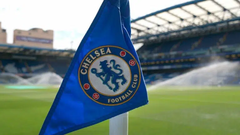 Chelsea’s £80m Bid Shocks Football World in Stunning Transfer Move!