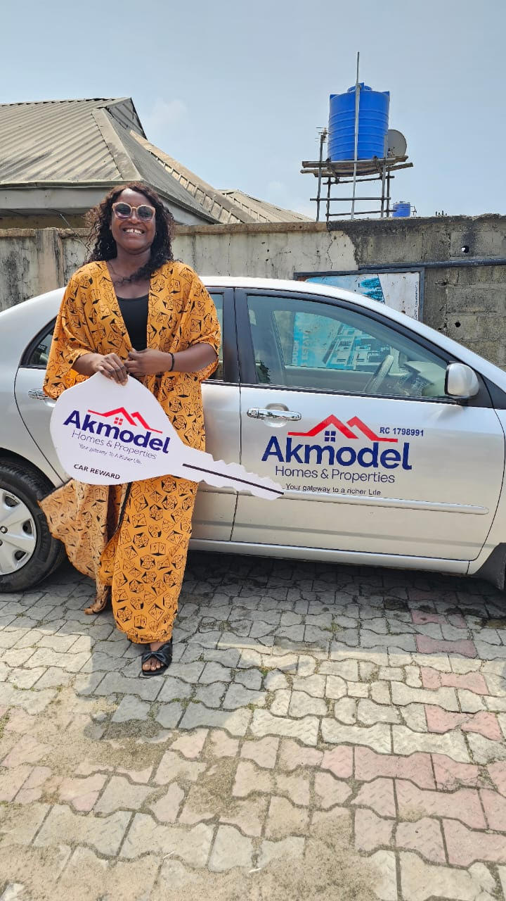 Akmodel Groups MD Presents Car Gift To Former General Manager Lagos Branch