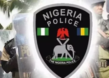 BREAKING: Suspected Bomb Explosion Rocks Mushin Market in Lagos https://newsonlineng.com/breaking-suspected-bomb-explosion-rocks-mushin-market-in-lagos/