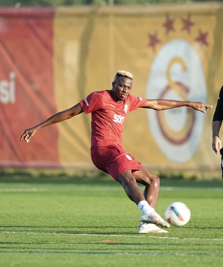 Super Lig: Former Galatasaray Star Praises Osimhen as an Exceptional Goalscorer